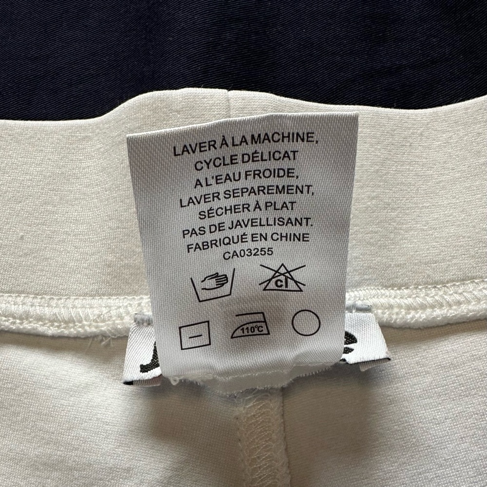 ‼️3 for $30 - White Slip On Cropped Pants with Blue Trim & elastic band - Picture 9 of 10